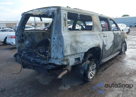 2017 Chevrolet Suburban Lt z USA, uszkodzony, nr VIN 1GNSCHKC3HR187545